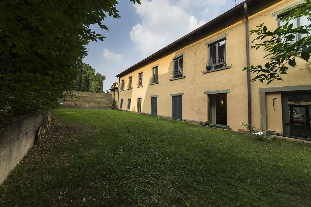 Due Piu Due Bed & Breakfast Torre Boldone